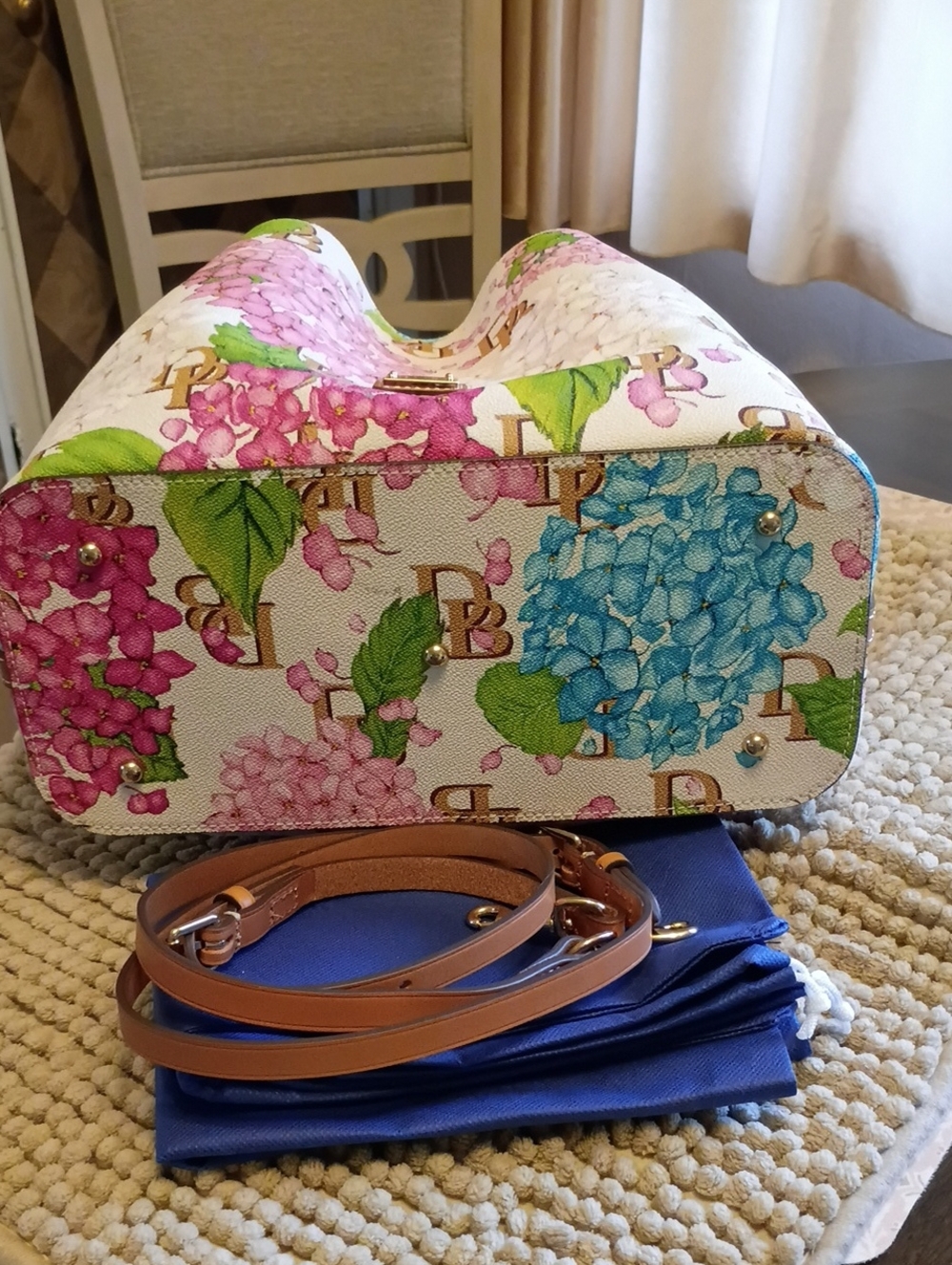 Dooney hydrangea monogram floral Brenna satchel - Picture 9 of 17